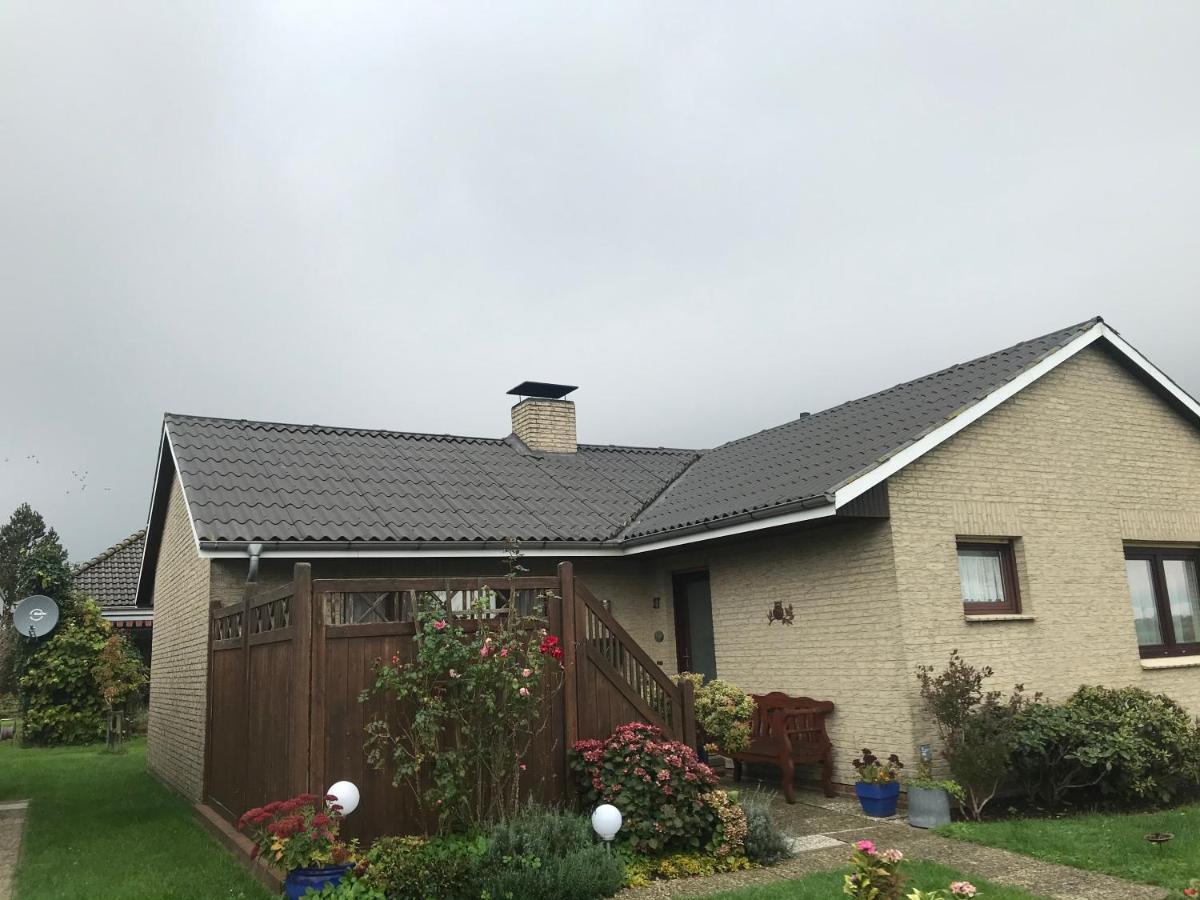 Gemuetliches Ferienhaus Hinterm Deich Нордштранд Экстерьер фото